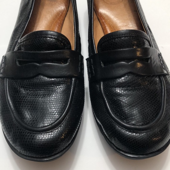 Nurture Mirian Black Round Toe Snakeskin Leather Flat Loafer size 8.5 M - Picture 10 of 14